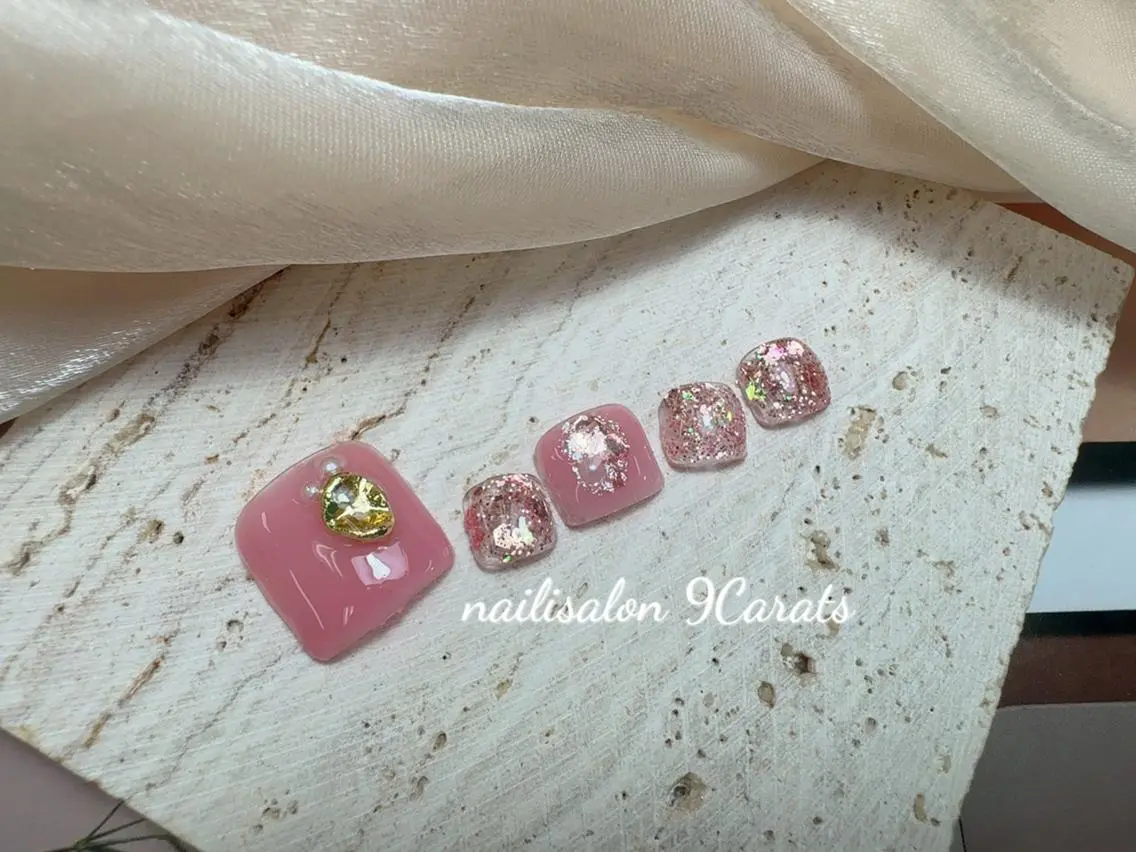 ネイル 💜ワンホンネイル ナインカラット💎のネイルデザイン