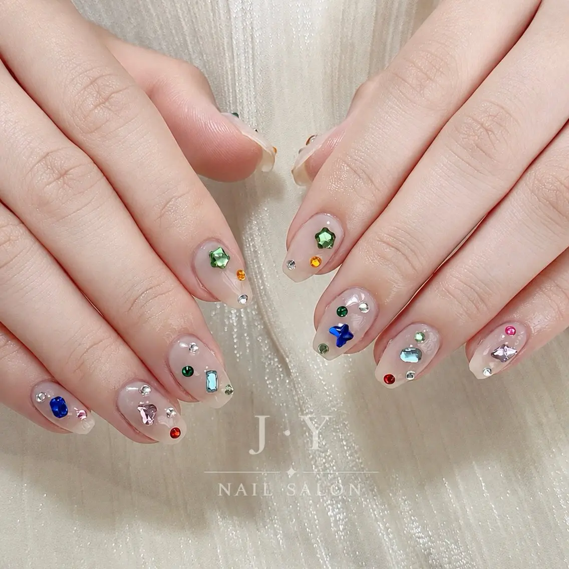 ネイル J· Y Nailのネイルデザイン