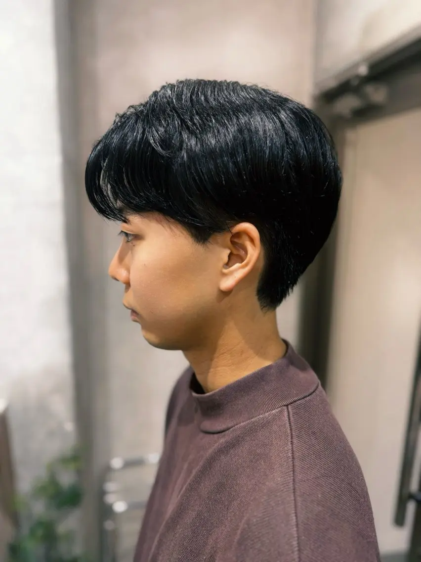 ショート メンズ センターパート ダウンパーマ フェザーパーマ メンズハイライト メンズ韓国風 藤崎百道メンズカット Zina/森井唯央のヘアスタイル