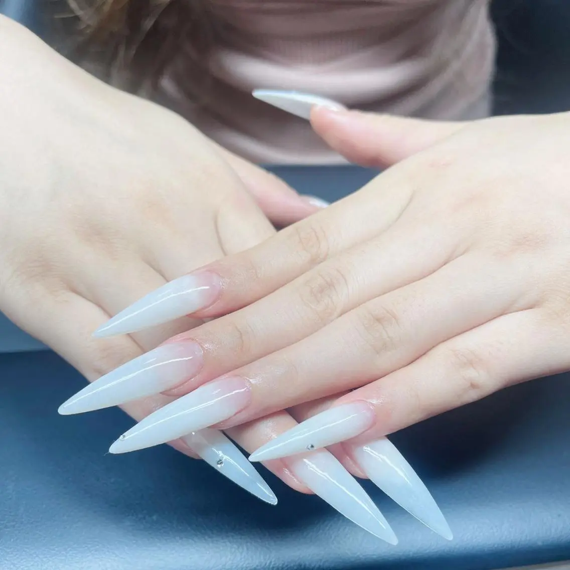 【2級持ち研修ネイリスト】長さ出しチップスカルプワンカラー5980円の写真