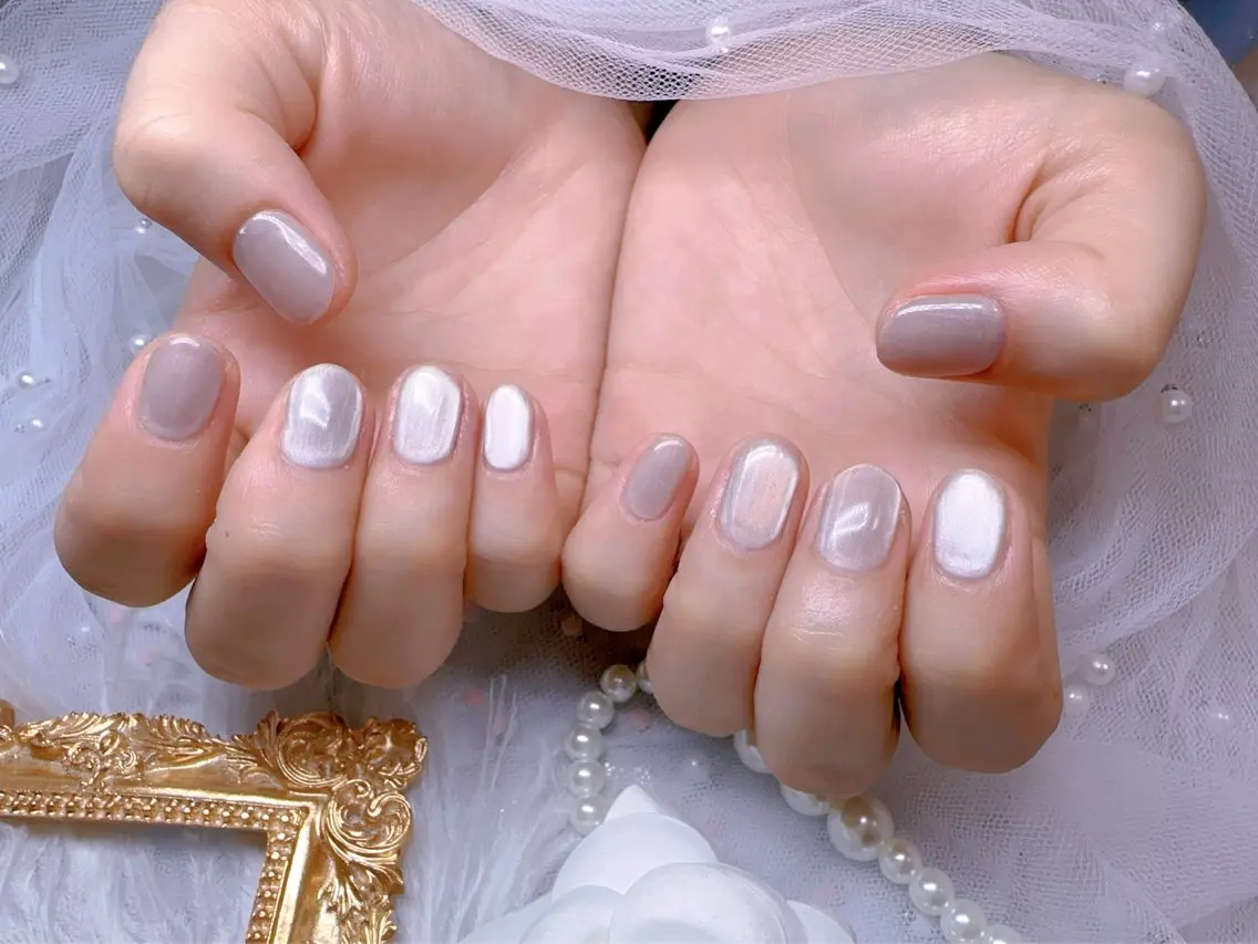 ネイル オーロラネイル フットネイル 韓国ネイル ラメ(グリッター) ラメグラデーション ハンドネイル Belle nail salon 新小岩のネイルデザイン