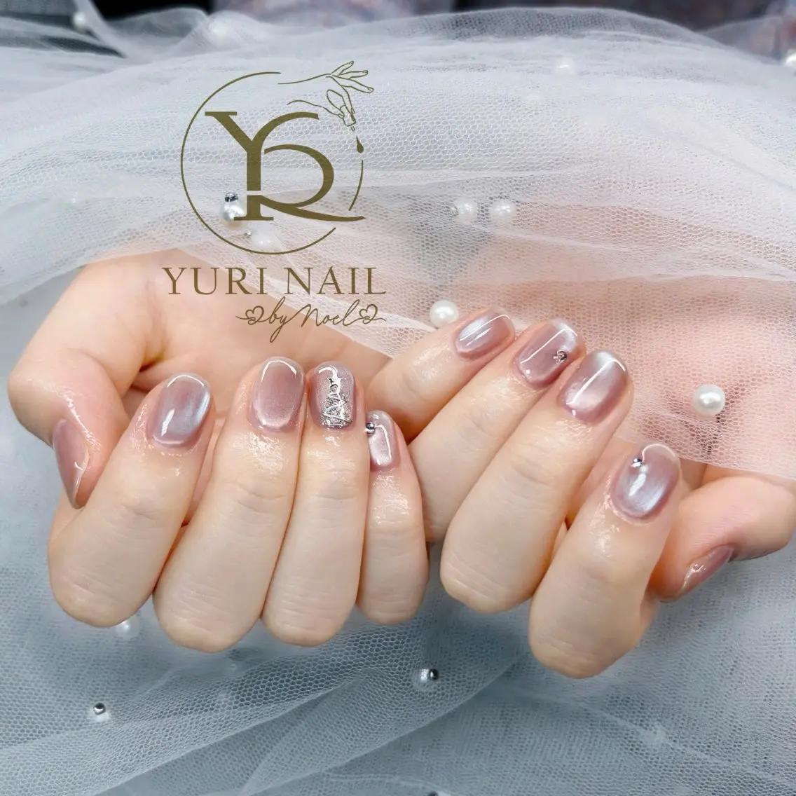 ネイル チークネイル フットネイル グラデーション 韓国ネイル 持ち込み ハンドネイル フットネイル ハンドケア YURI Nail NARITAのネイルデザイン