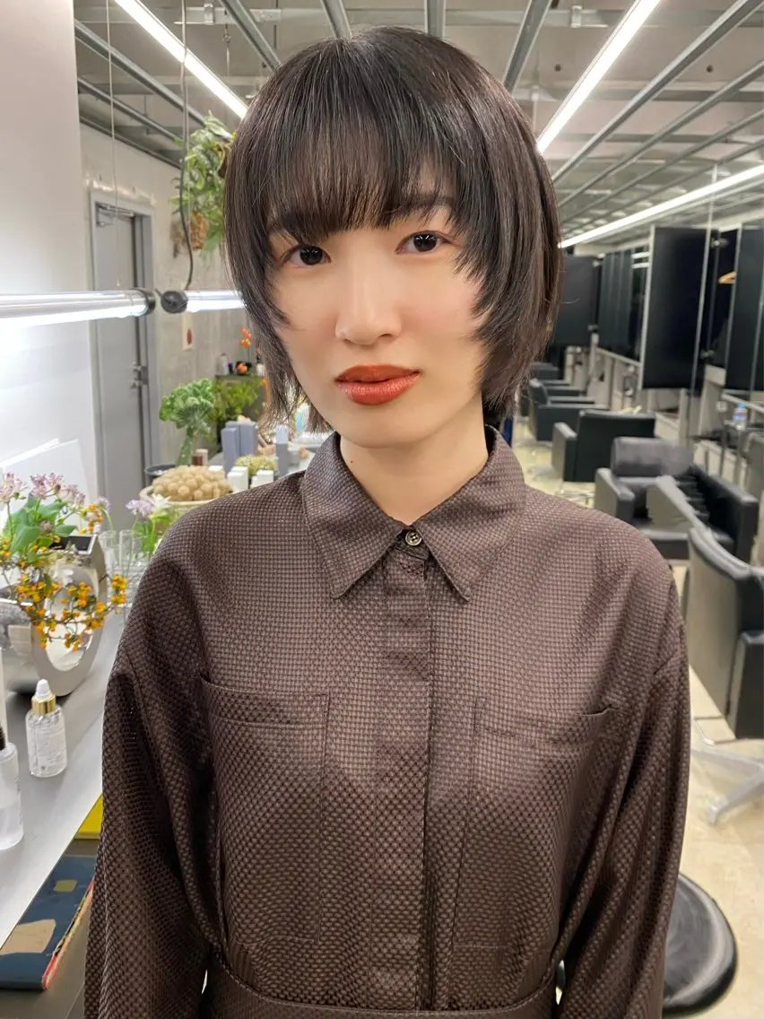 ミディアム カラー カット ヘアカラー トリートメント 似合わせカット レイヤー/ボブのヘアスタイル