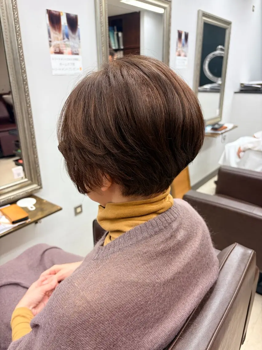 ショート 産休の為お休みです! 小島凜のヘアスタイル