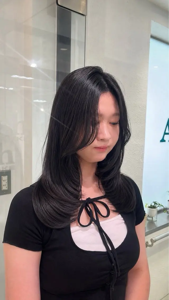ロング カラー 黒髪 カット ヘアカラー トリートメント ヘッドスパ 【赤み消し透明感・ 育てる赤】リノ🪐のヘアスタイル