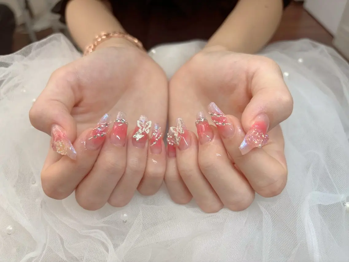ネイル The Nail エミのネイルデザイン