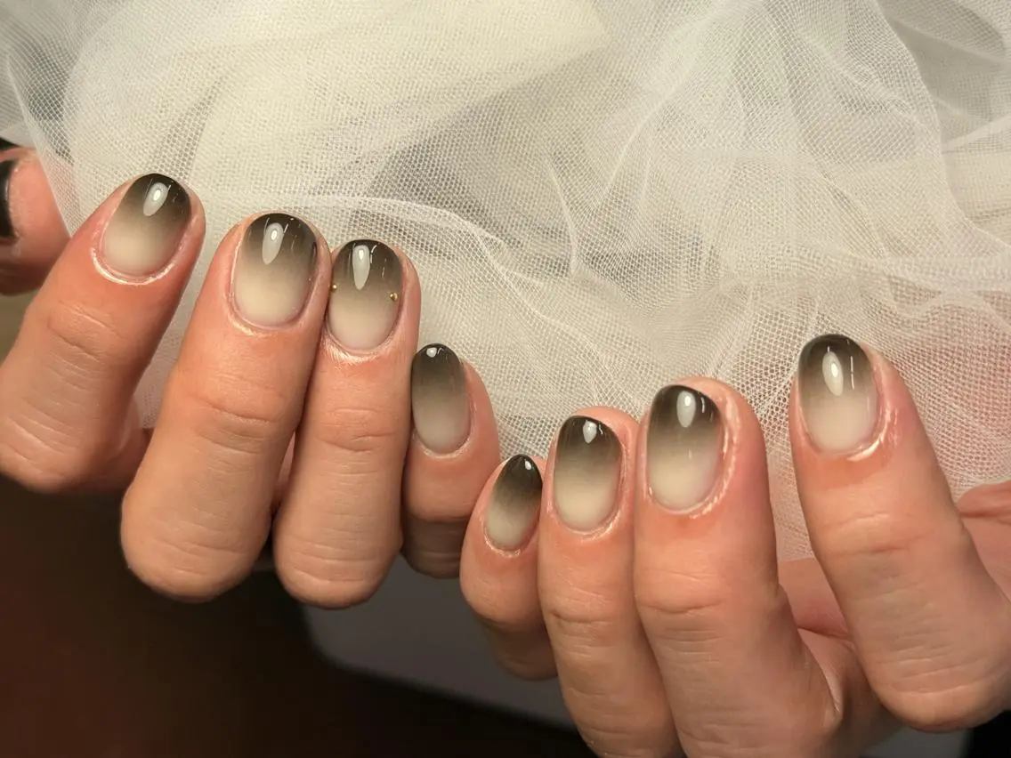 ネイル ToliyDeliy Linaのネイルデザイン