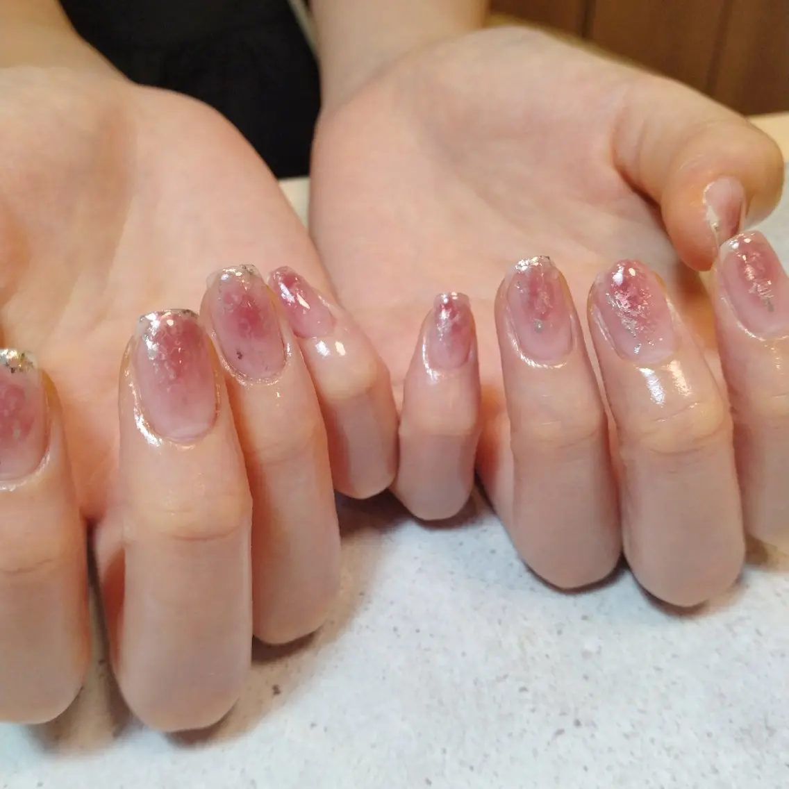 ネイル クリアネイル ジェルネイル キラキラネイル ニュアンスネイル パラジェル ハンドネイル Nailsalon manoのネイルデザイン