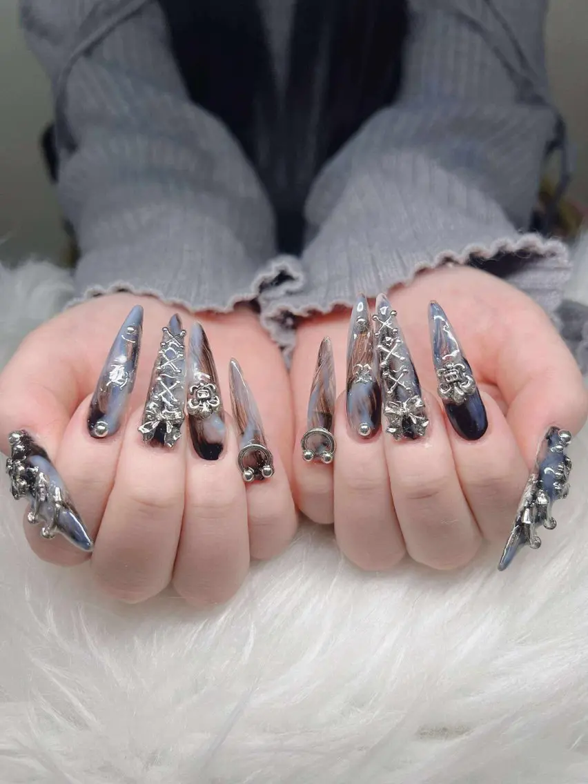 ネイル 長さ出し グラデーション 卒業式 キラキラネイル マグネットネイル ハンドネイル Lee Nailsのネイルデザイン