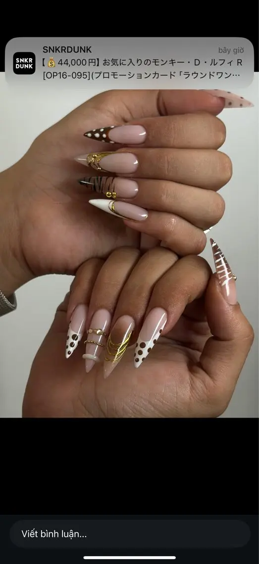 ネイル クリアネイル ドット フラッシュネイル フレンチネイル マグネットネイル ハンドネイル ハンドケア Aria Nail Beautyのネイルデザイン