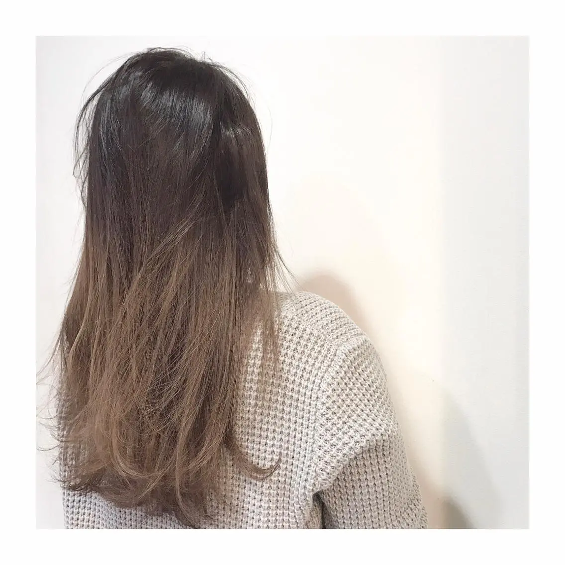 ロング カラー パーマ ヘアアレンジ メンズ 岡田 杏のエステ・リラクイメージ