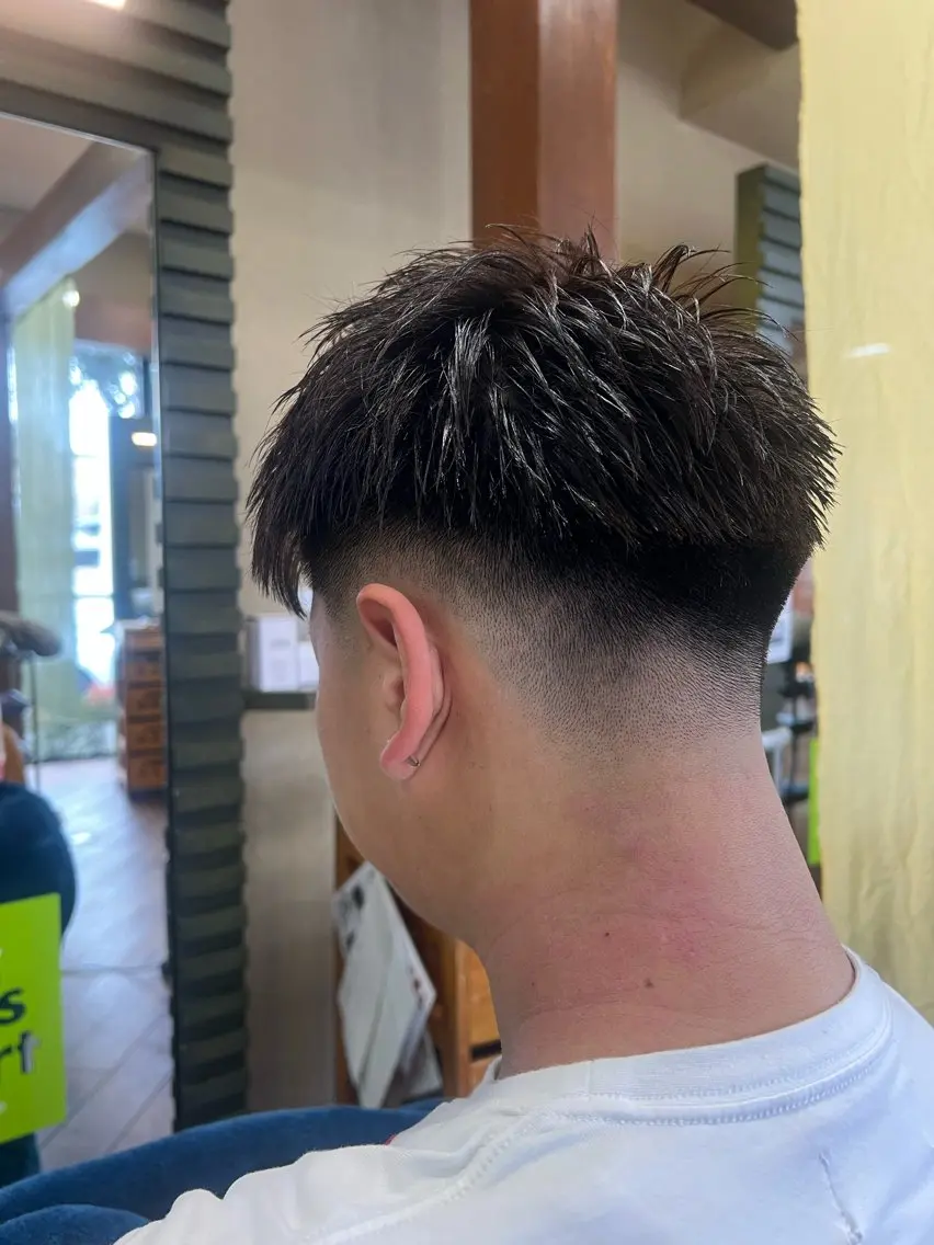 ショート メンズ カット 奥田 勝亮のヘアスタイル