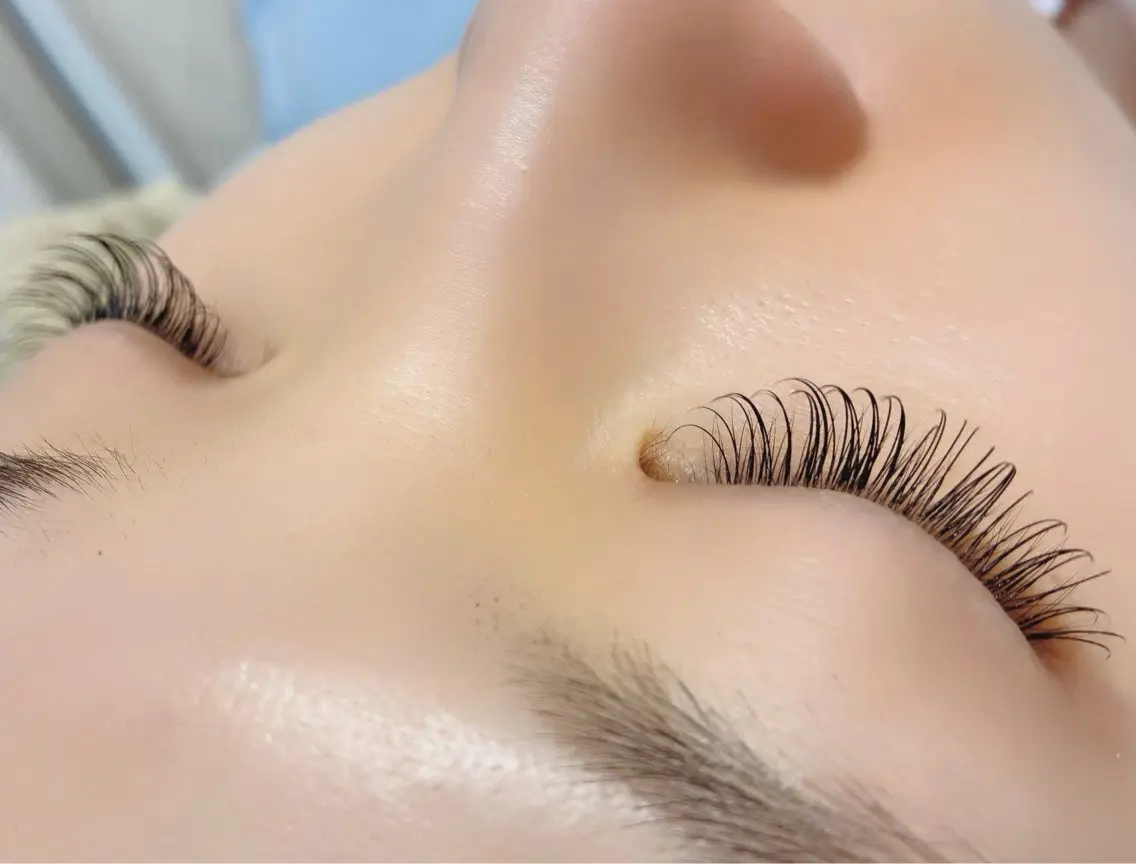 フラットラッシュ🎀100本〜120本(アイシャンプー込み)の写真