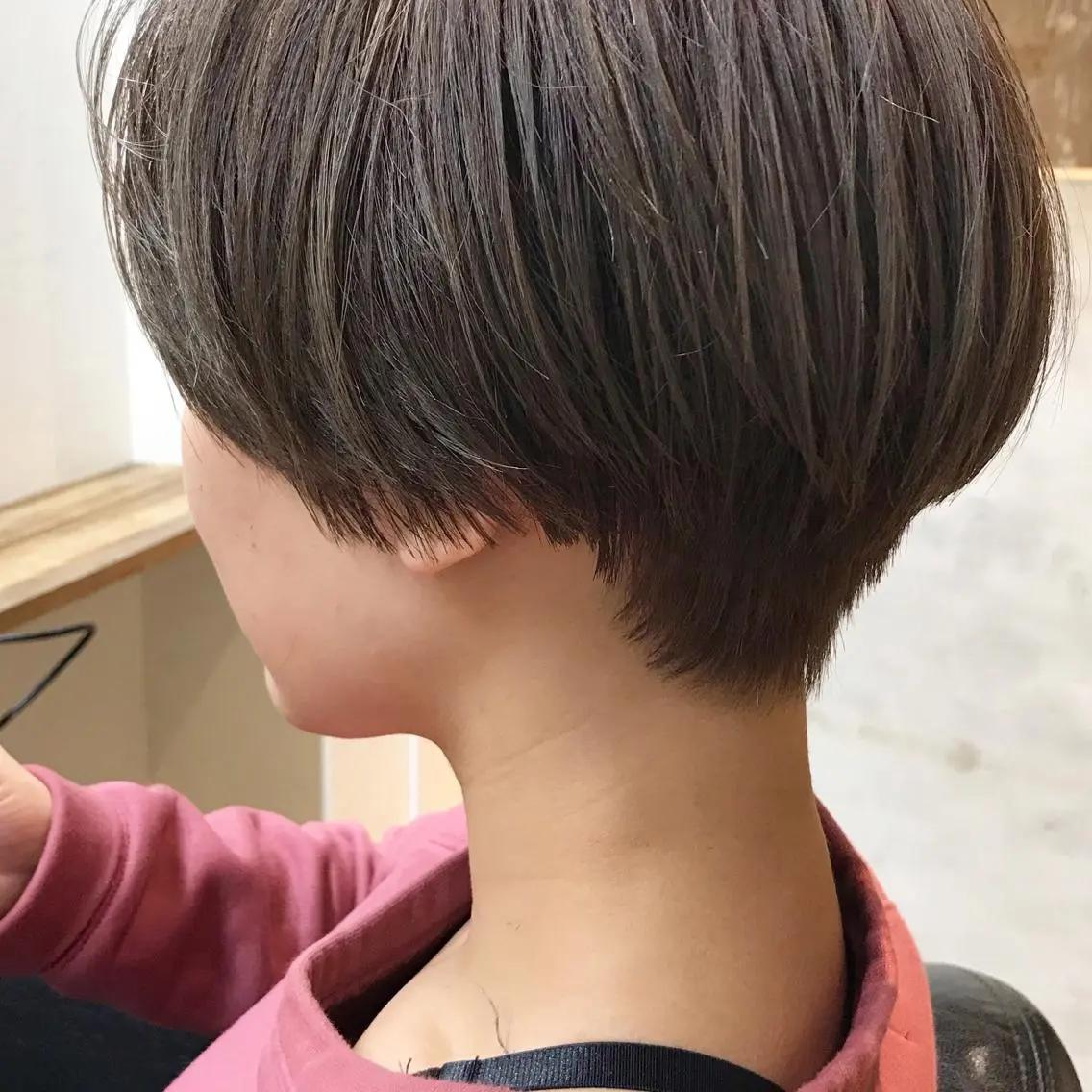 ショート カラー カット ヘアカラー トリートメント 坂本 裕介のヘアスタイル