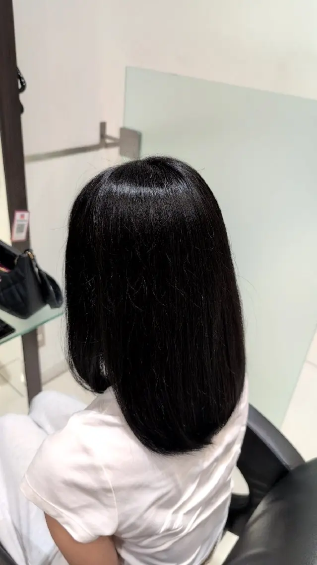 セミロング ヘアカラー ✨出口翼✨/ 縮毛矯正モデル募集中のヘアスタイル