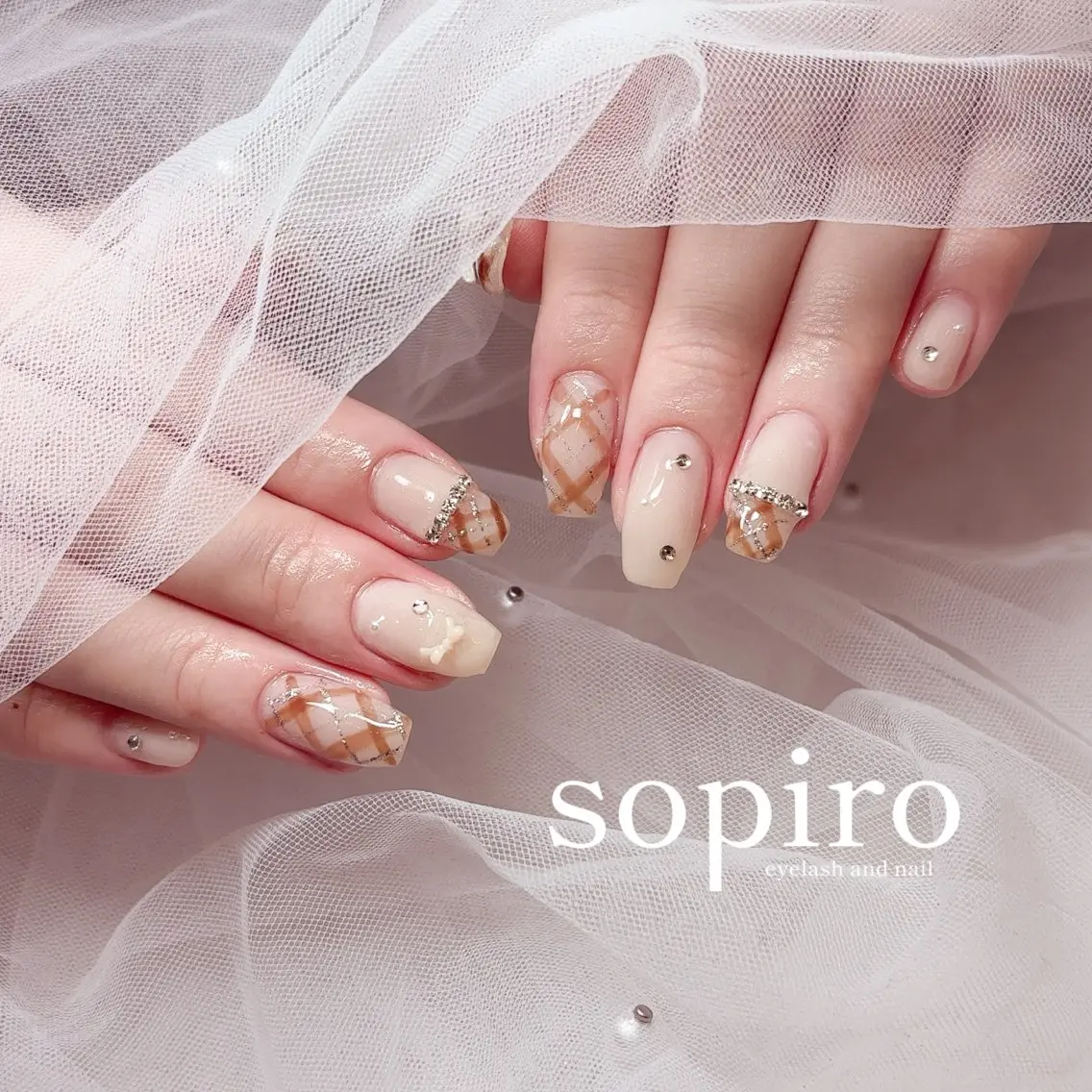 ネイル アートネイル 持ち込み リボン ハンドネイル sopiro miharuのネイルデザイン