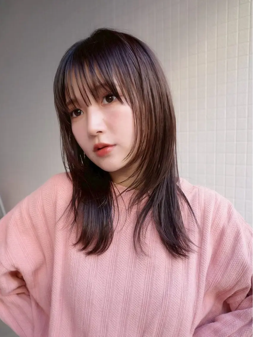 セミロング カラー ヘアカラー 渡邊萌衣/赤み消し/ 透明感/暖色カラーのヘアスタイル