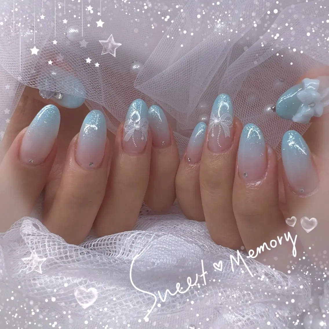 ネイル チークネイル フレンチネイル ガーリー ガラスフレンチ グラデーション ハンドネイル Chill Nailsalonのネイルデザイン