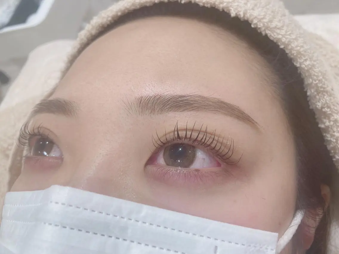 マツエク・マツパ 曲がる縮毛矯正 LIBER 岩名のヘアスタイル