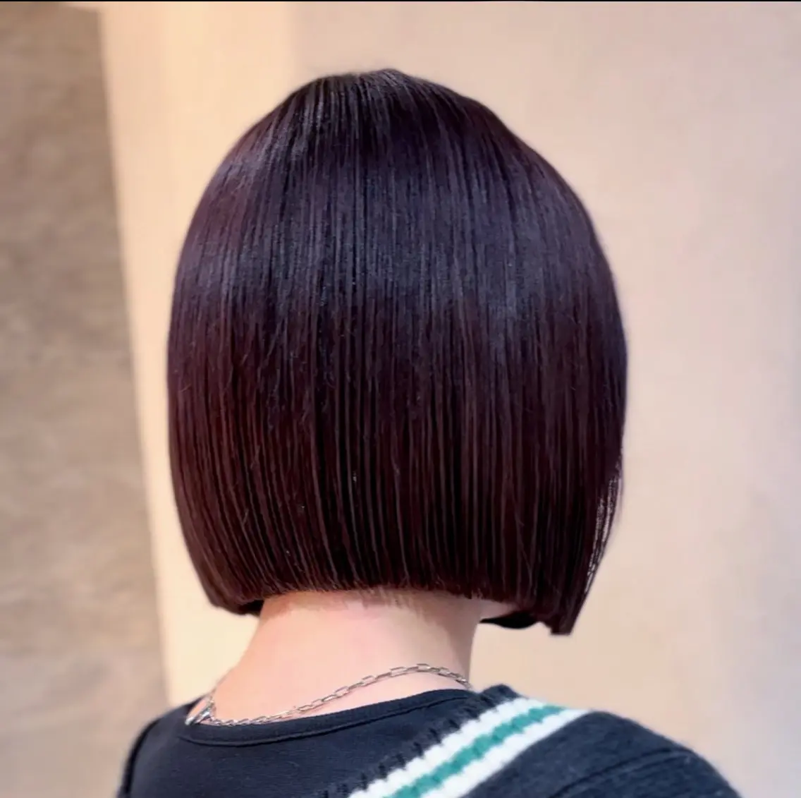 ショート カラー RYU/レイヤー /透明感艶カラーのヘアスタイル