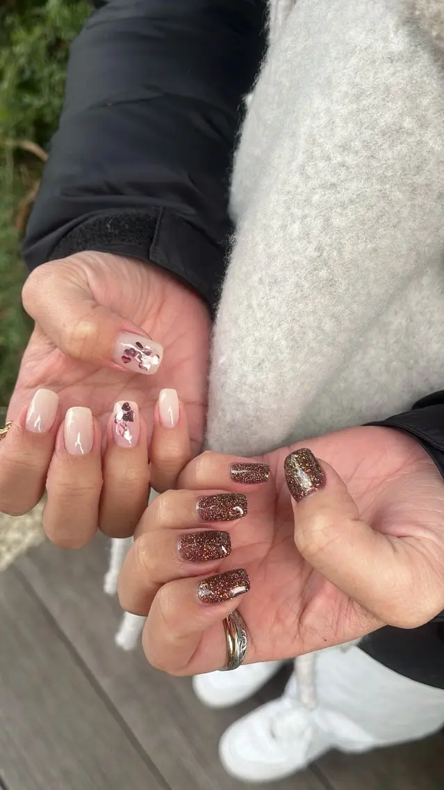 ネイル クリアネイル ジェルネイル 氷ネイル・うるうるネイル ニュアンスネイル シンプルネイル SAKU nail 作島茜のネイルデザイン