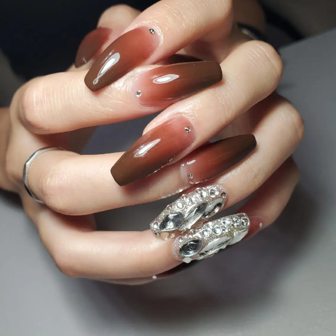 ネイル ハンドネイル nailroom‪ sb‪‪𓈒𓂂𓏸のネイルデザイン
