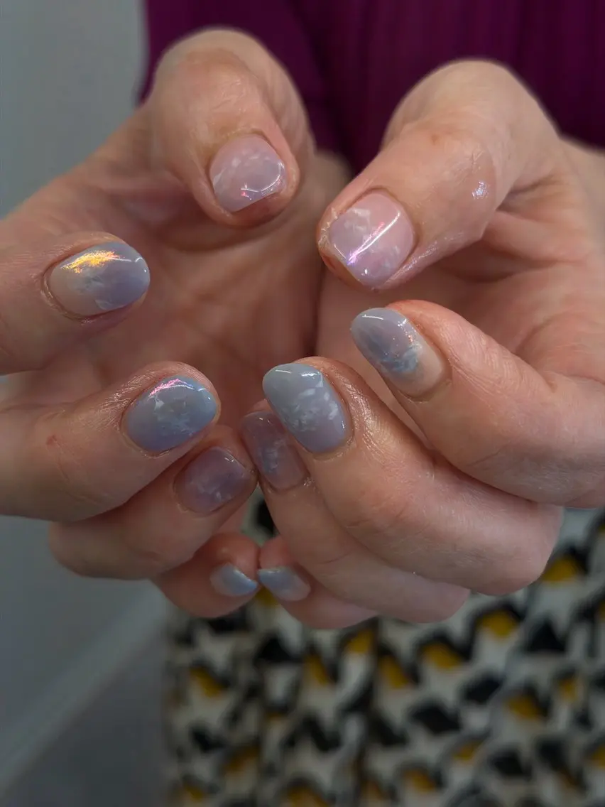 ネイル オーロラネイル ジェルネイル マグネットネイル ニュアンスネイル パラジェル ハンドネイル ハンドケア Bana_ Nailのネイルデザイン