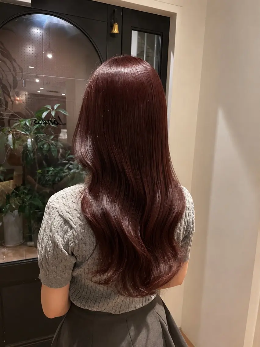 ロング カラー パーマ ロングレイヤー ブラウンカラー 透明感カラー レイヤーカット ロング ヘアカラー トリートメント ヒナ/酸性ストレート /レイヤーカットのヘアスタイル