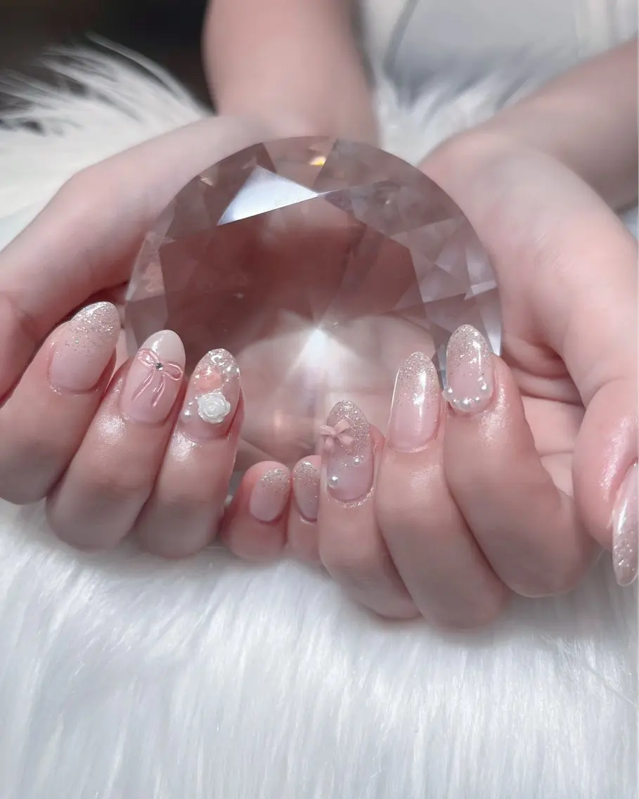 ネイル アートネイル KOKONA 🎀のネイルデザイン