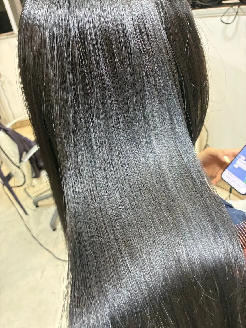 ロング 韓国風ヘア ヒカ ルのヘアスタイル