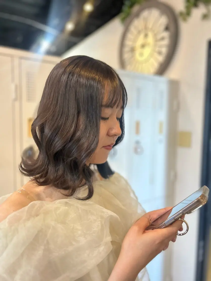 ミディアム カット Julia🖤 産休中🌬️🩵のヘアスタイル