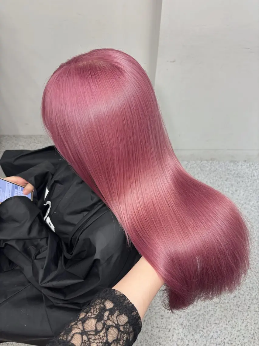 ロング PELE  原宿 airiのヘアスタイル
