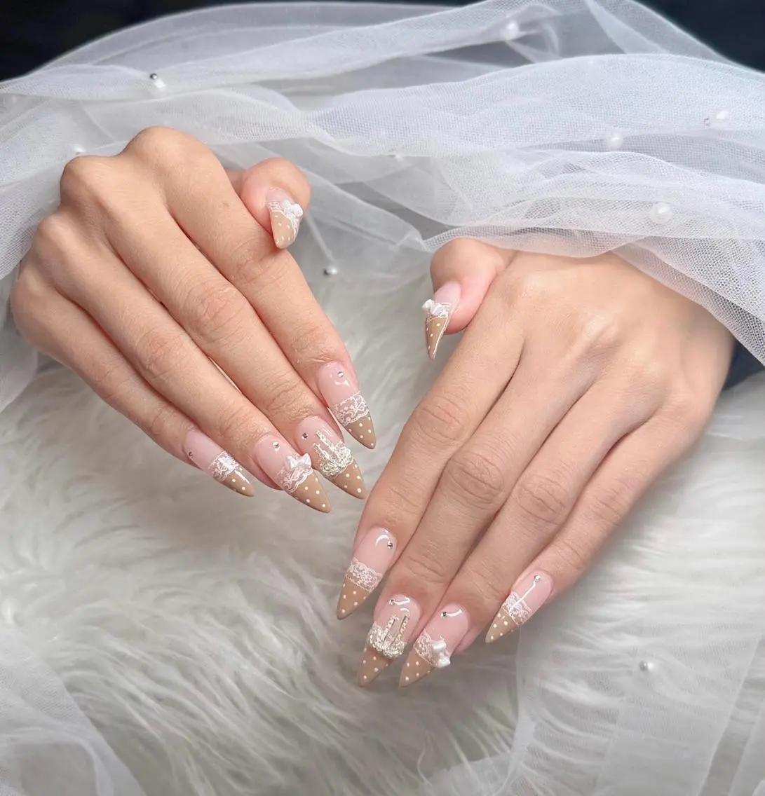 ネイル オーロラネイル チークネイル フットネイル ジェルネイル 韓国ネイル ハンドネイル neco H.babynailのネイルデザイン