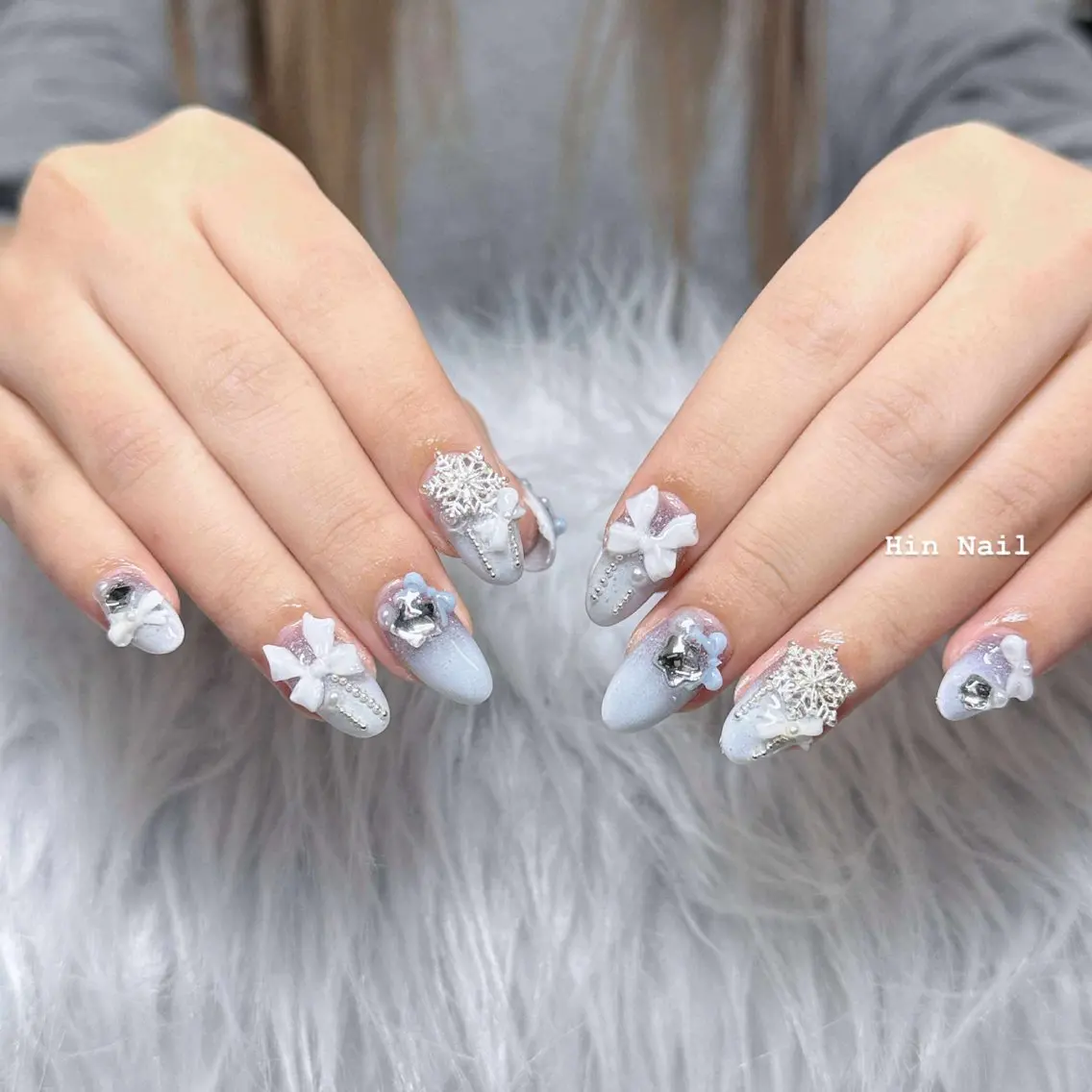 ネイル ハンドネイル HIN NAILのネイルデザイン