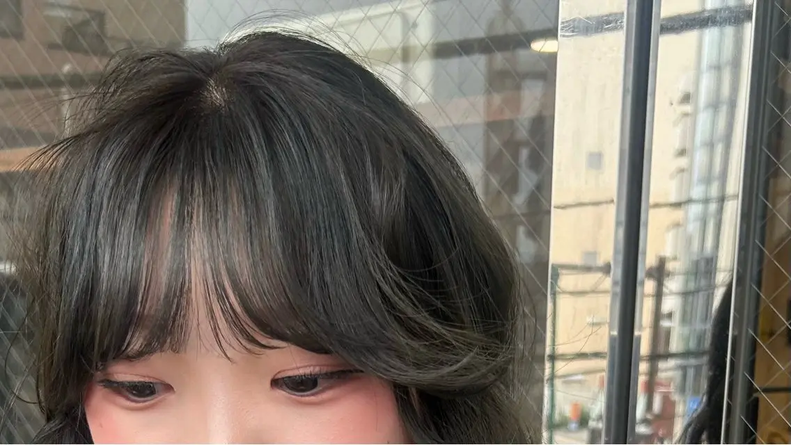 カラー ヘアカラー トリートメント momona english okのヘアスタイル