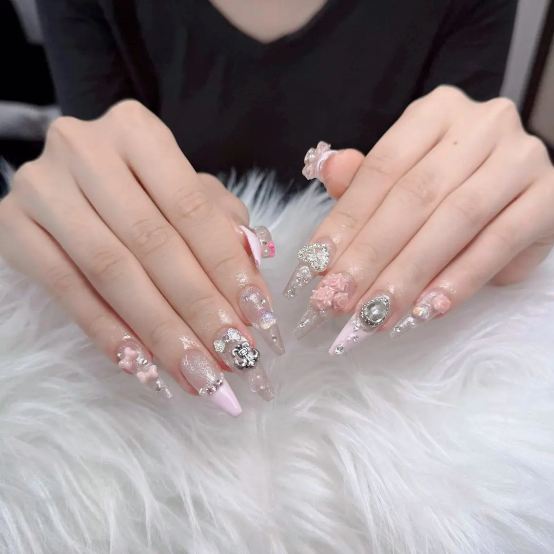 ネイル アートネイル フレンチネイル ジェルネイル 韓国ネイル マグネットネイル Lenie Nail Salonのネイルデザイン