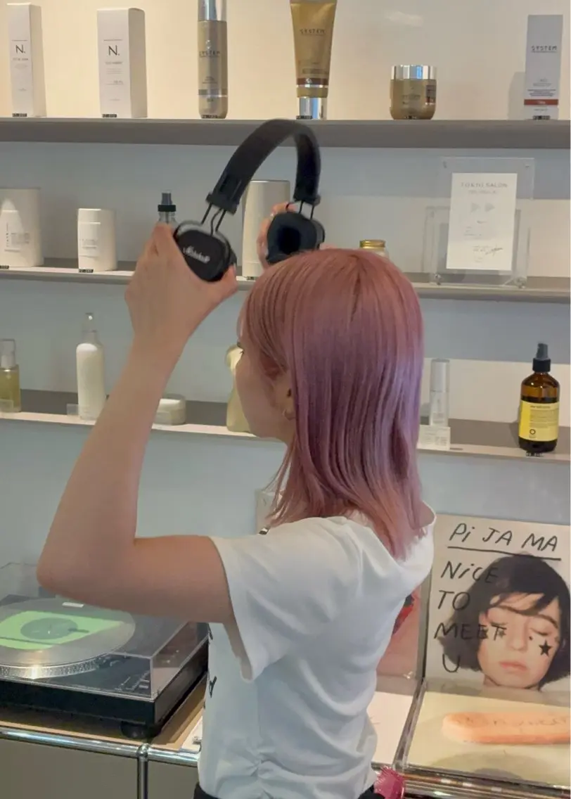 ミディアム ヘアカラー nanami🏷🤎 ベージュのヘアスタイル