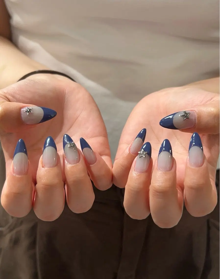ネイル グラデーション ラメ(グリッター) マグネットネイル ミラーネイル ニュアンスネイル ハンドネイル Lumi de nailsのネイルデザイン