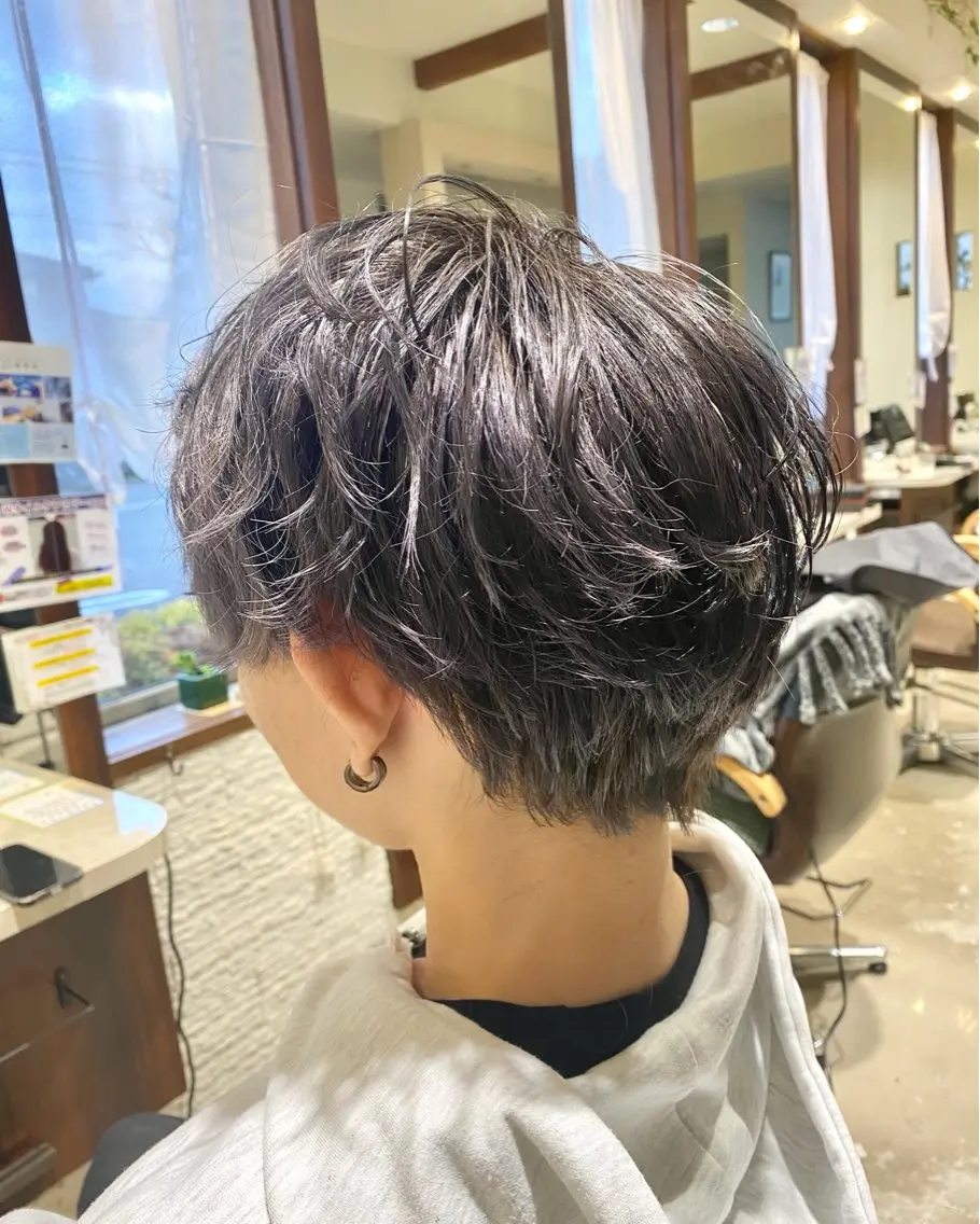 メンズ メンズブリーチ メンズハイトーン カット ヘアカラー トリートメント 菅野 奏のヘアスタイル
