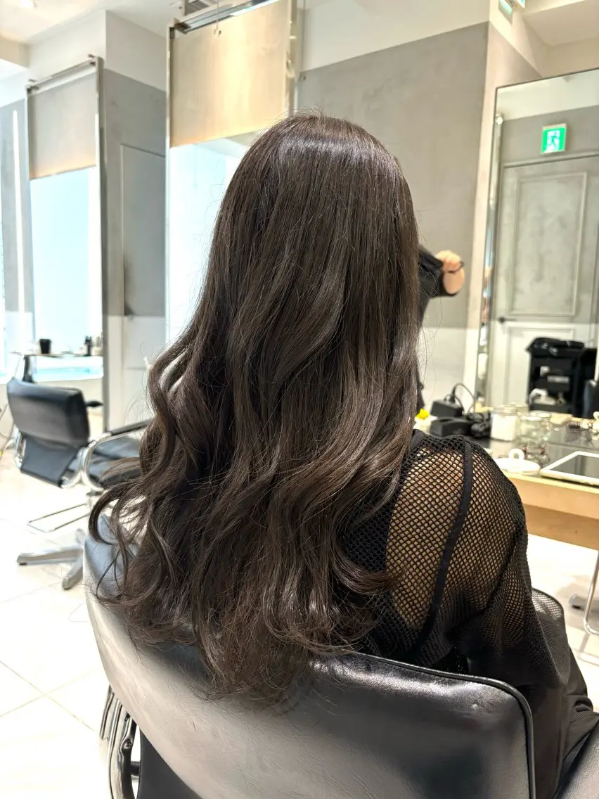 ロング ヘアカラー トリートメント ヘッドスパ ヘアセット オリーブ カラー✨有坂映哉のヘアスタイル