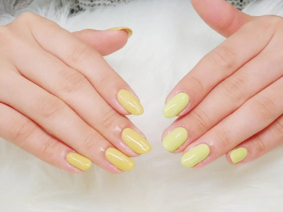 ネイル 春ネイル ハンドネイル Nailsalon Graciasのネイルデザイン