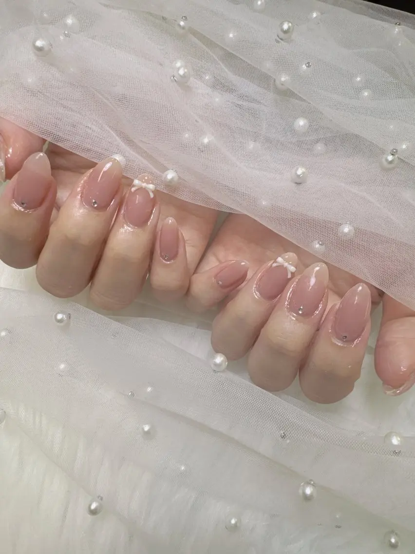 ネイル 成人式 フレンチネイル ジェルネイル ガラスフレンチ ハート Queeens nailのネイルデザイン