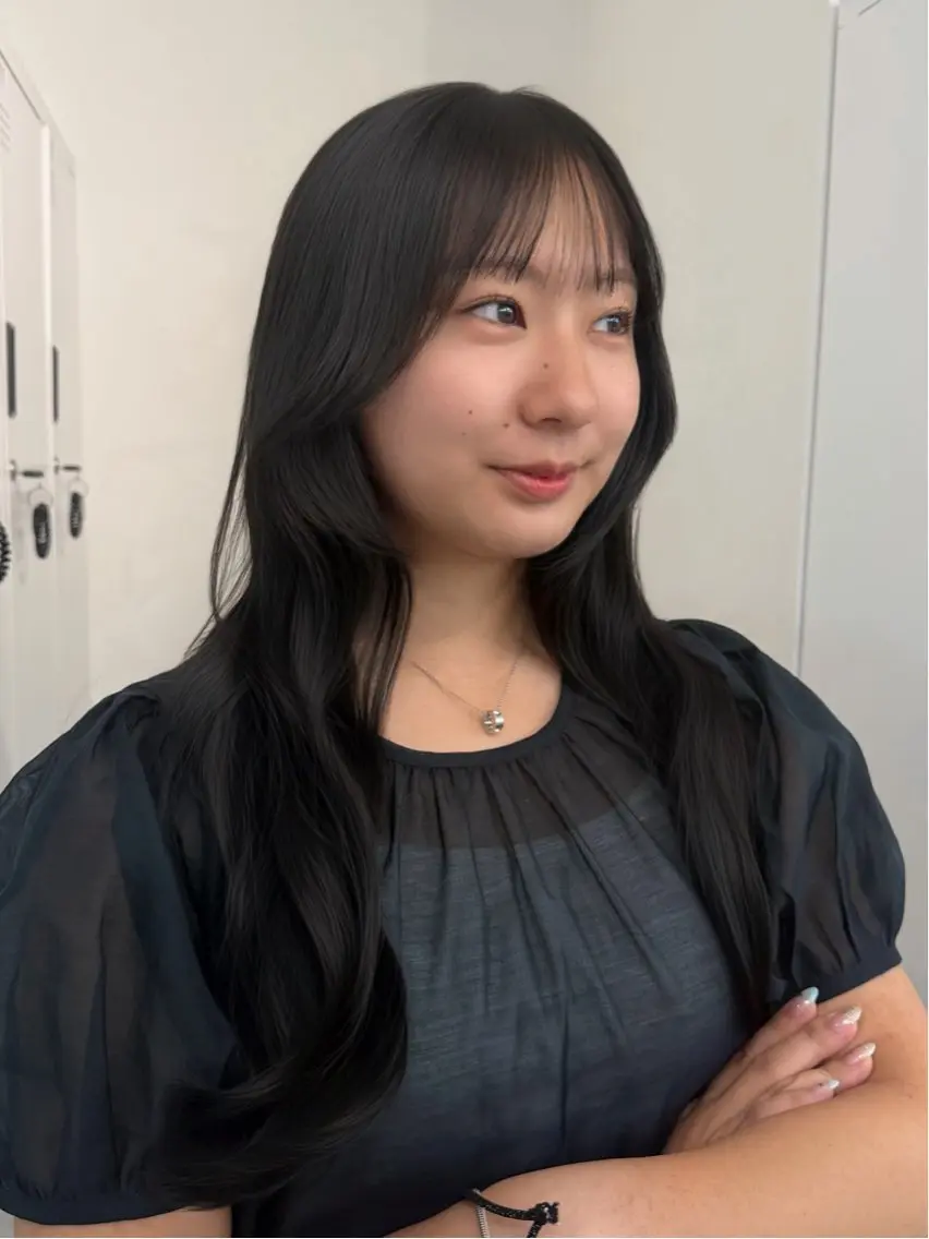 ロング カラー レイヤーカット カット ヘアカラー すが みさとのヘアスタイル