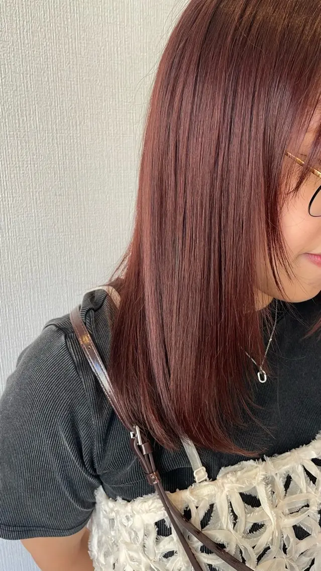 セミロング レイヤーカット 飯島 成美のヘアスタイル