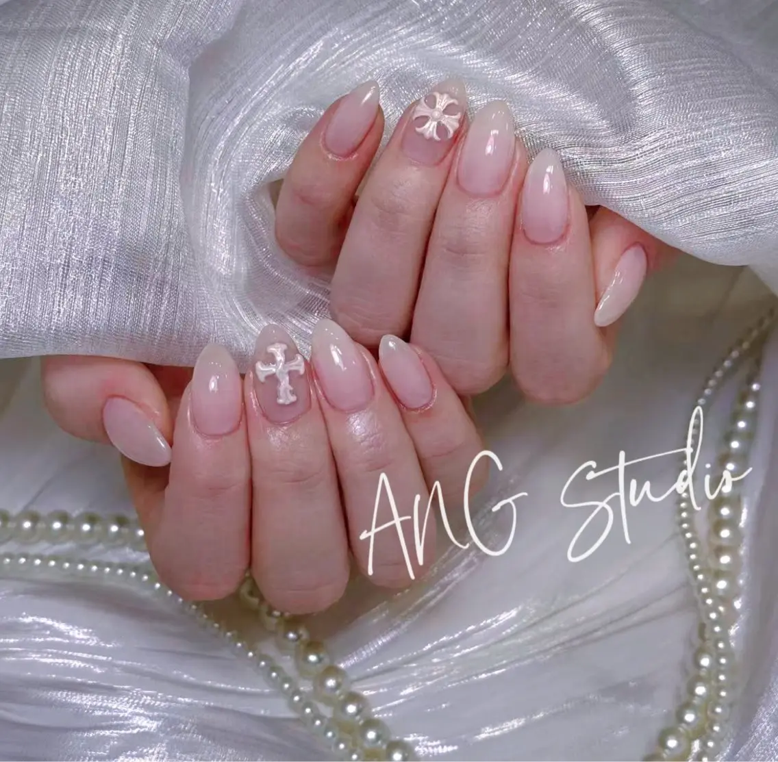 ネイル ハンドネイル ハンドケア ANG Studioのネイルデザイン
