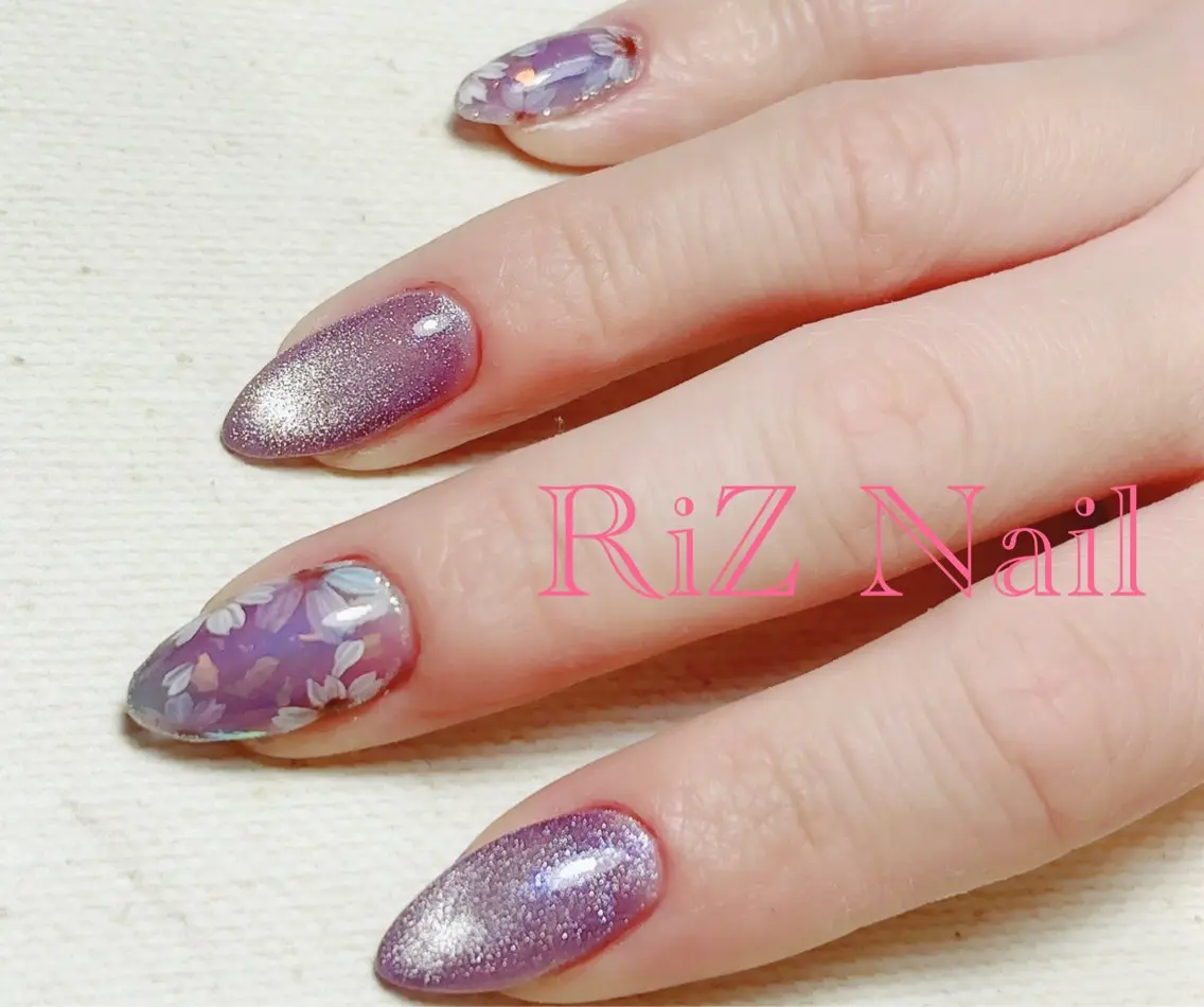 ネイル フラワーネイル RiZ nail salonのネイルデザイン