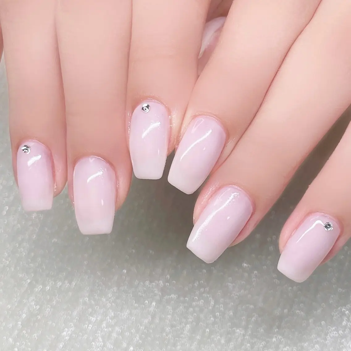 ネイル ストーンネイル Nailist suzuのネイルデザイン