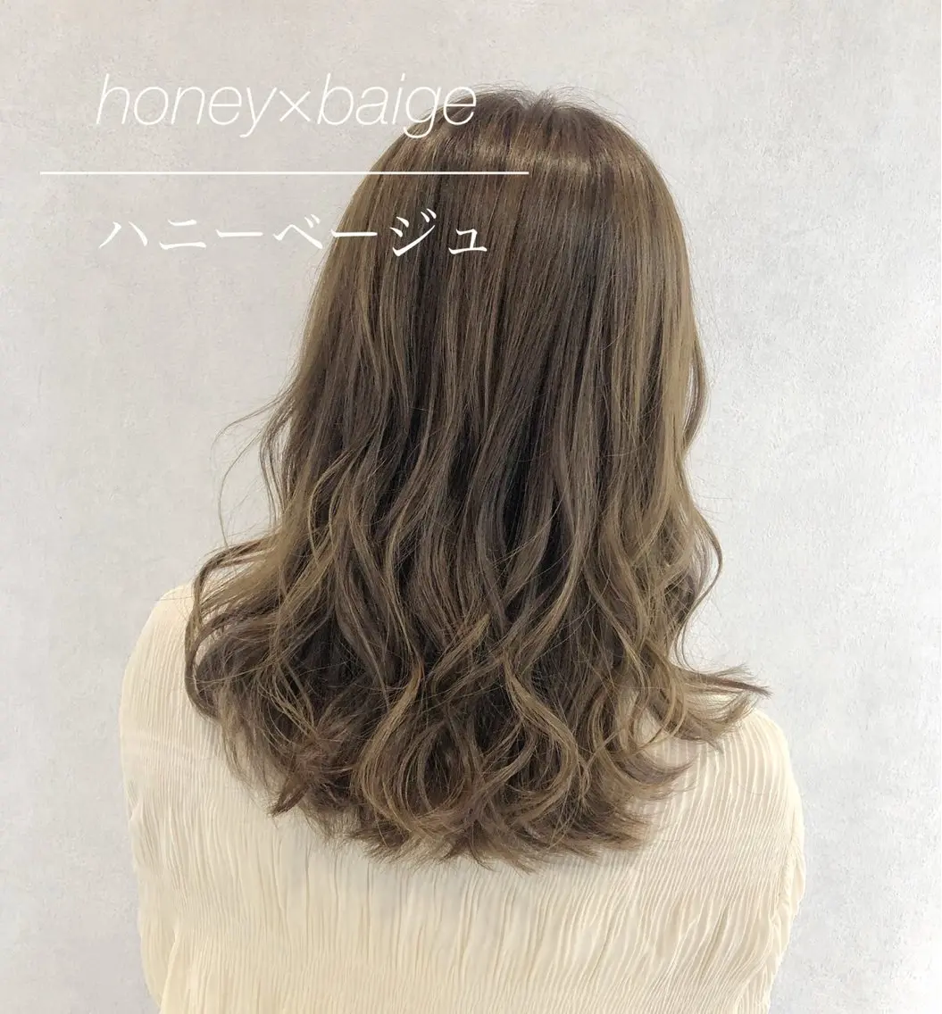 ミディアム カラー 🦋シールエクステ /韓国/リアラ🦋のヘアスタイル