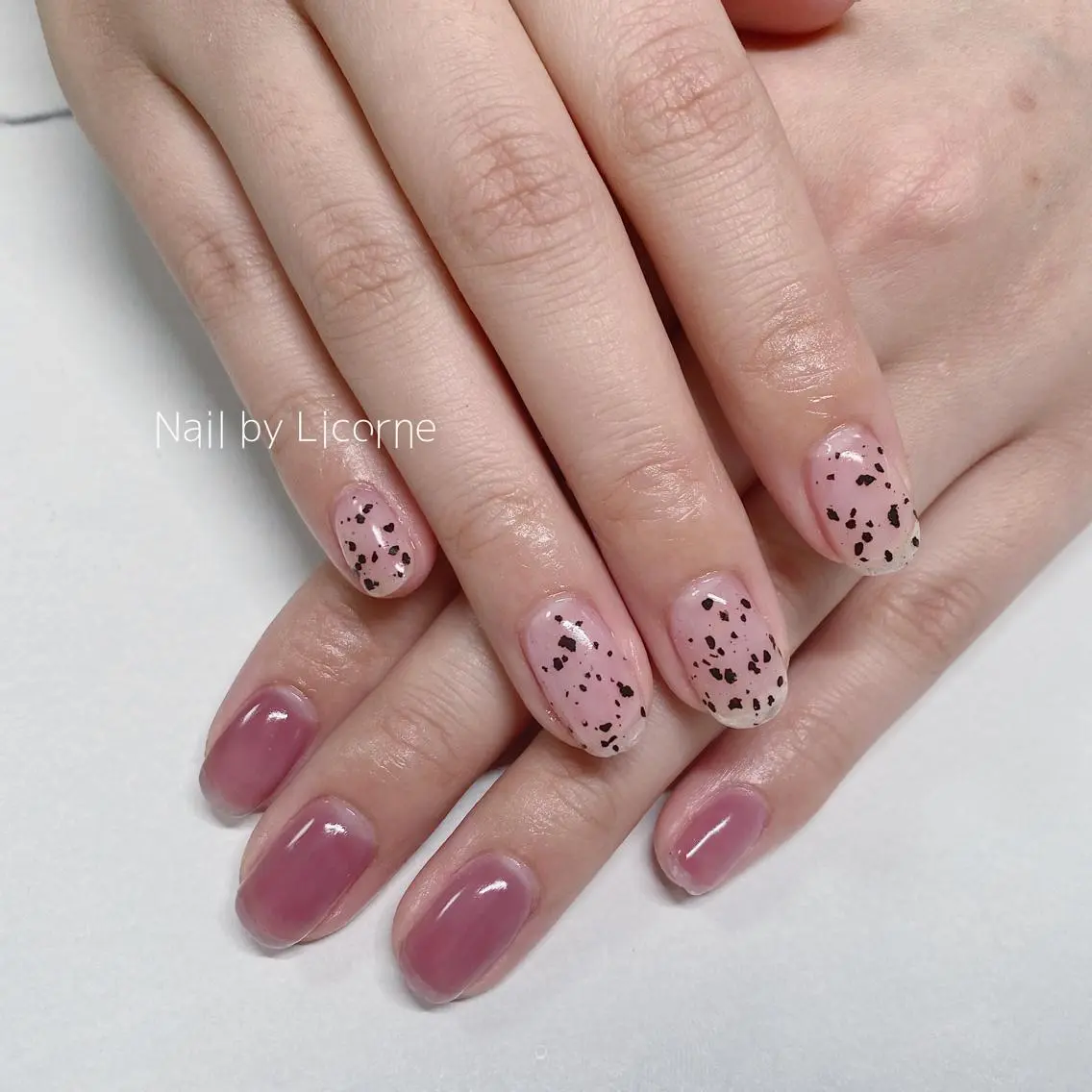 ネイル アートネイル オーロラネイル フレンチネイル 氷ネイル・うるうるネイル マグネットネイル ハンドネイル Nail by Licorneのネイルデザイン