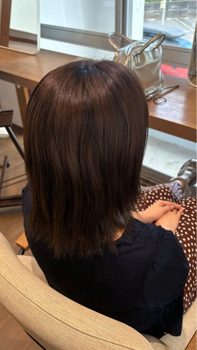 ミディアム おかだ あかねのヘアスタイル